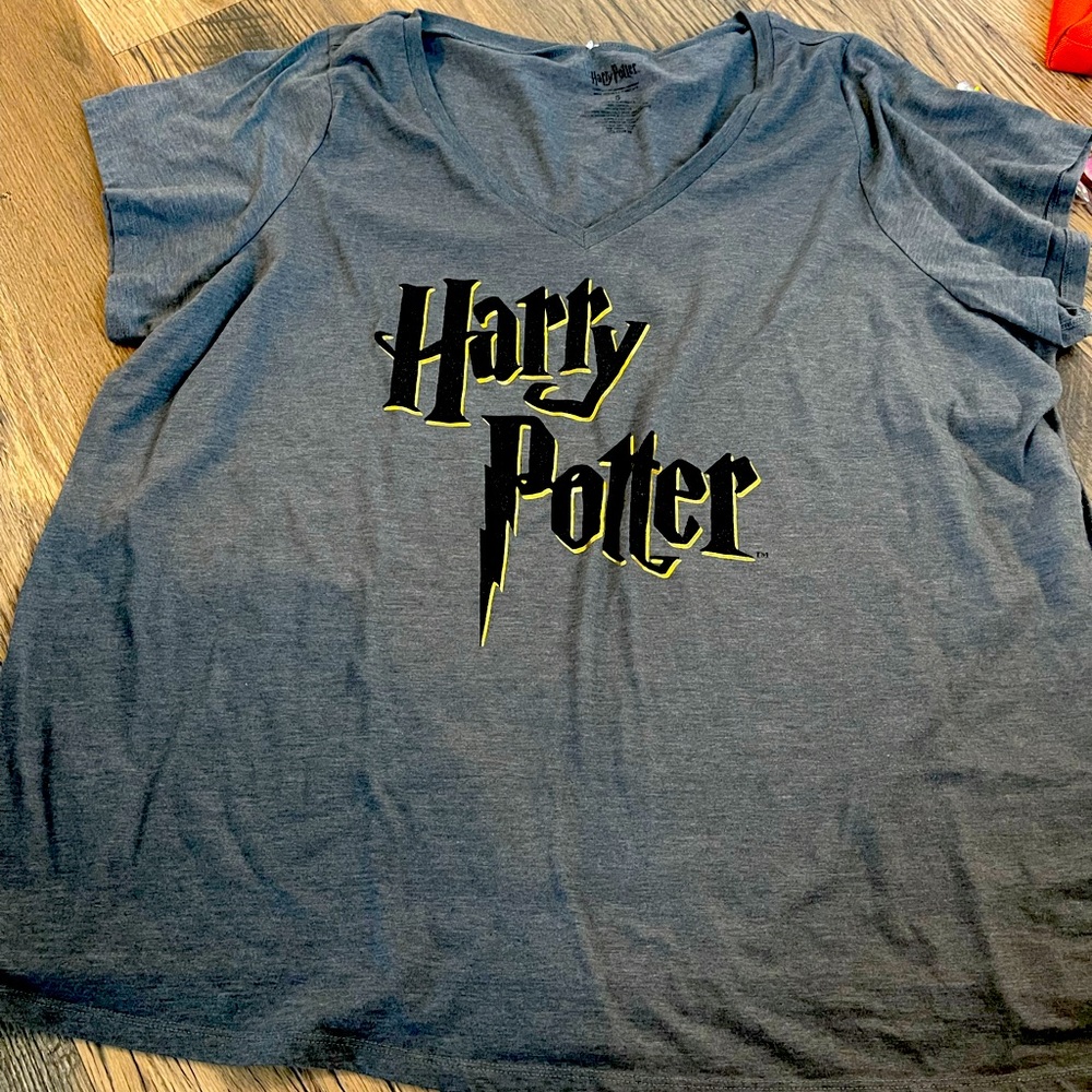 Torrid 5 Harry Potter shirt